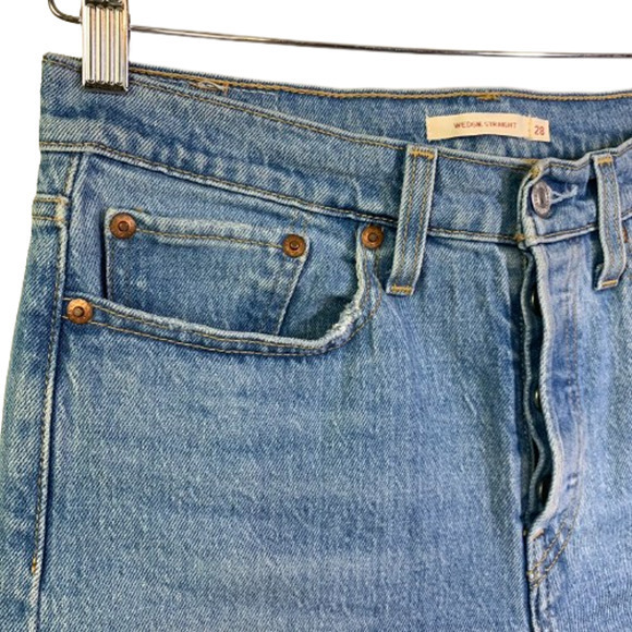 LEVI'S Denim High Rise Wedgie Straight Leg Jeans - Picture 5 of 15